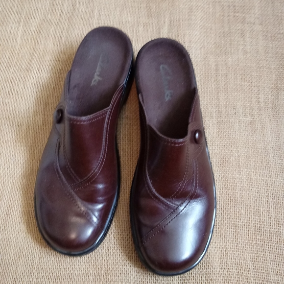 clarks open back shoes